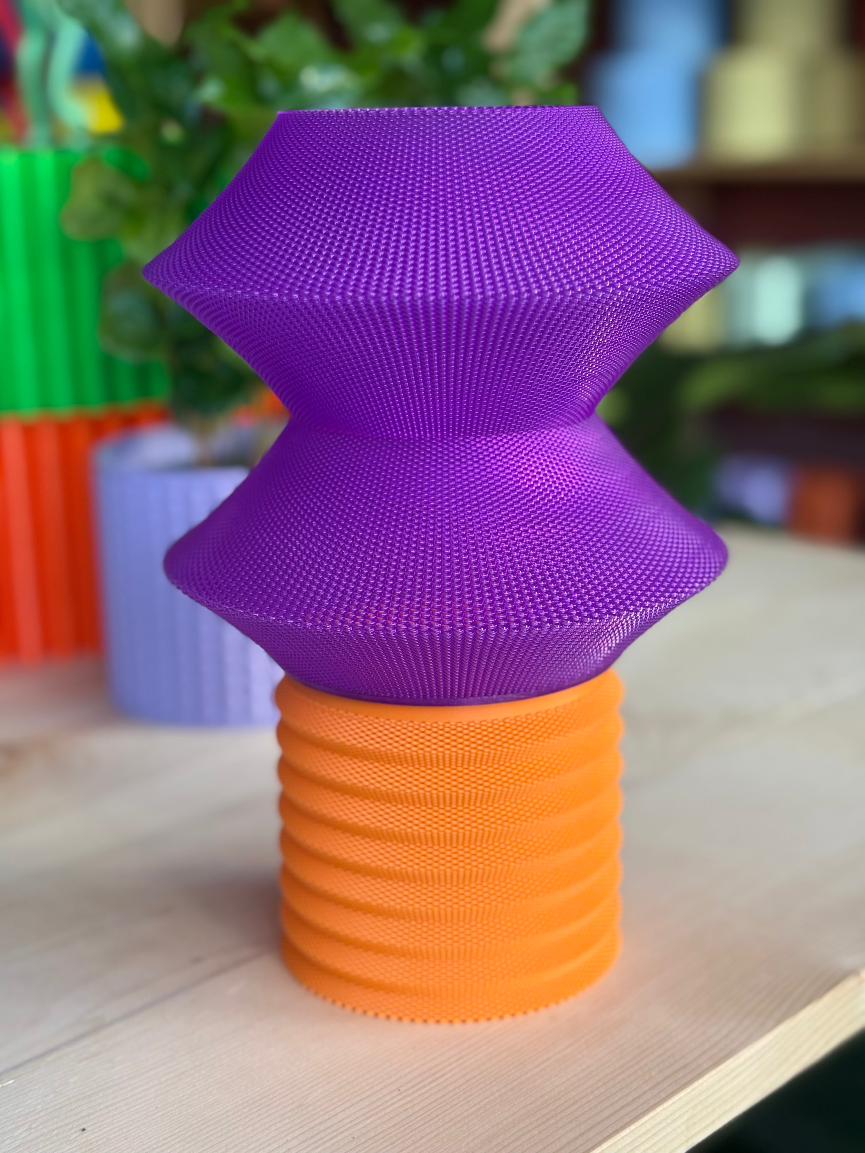 3D Printed Mesh Mood Light