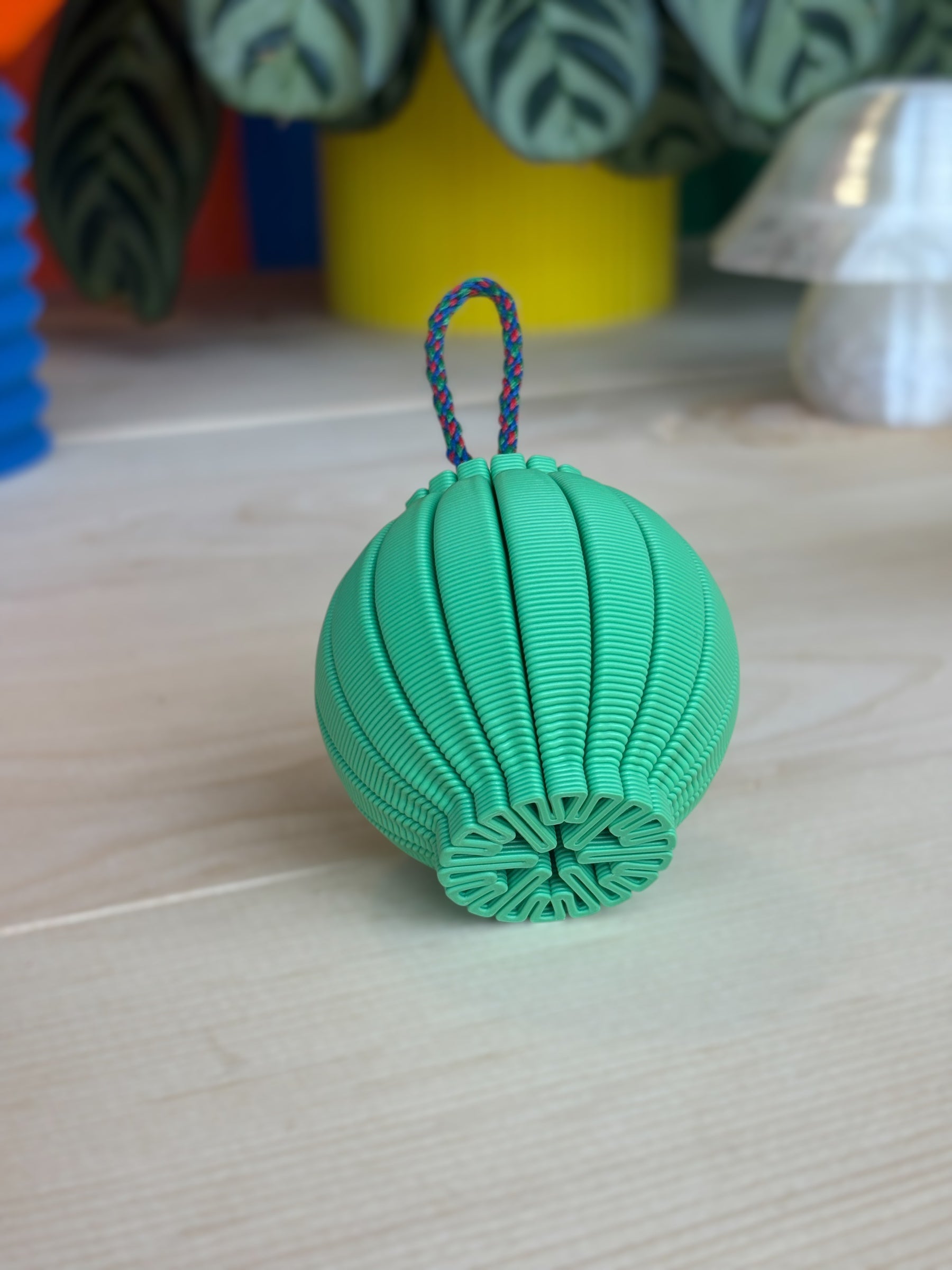 Sustainable Holiday Tree Ornament – 3D Print in Eco-Friendly PLA