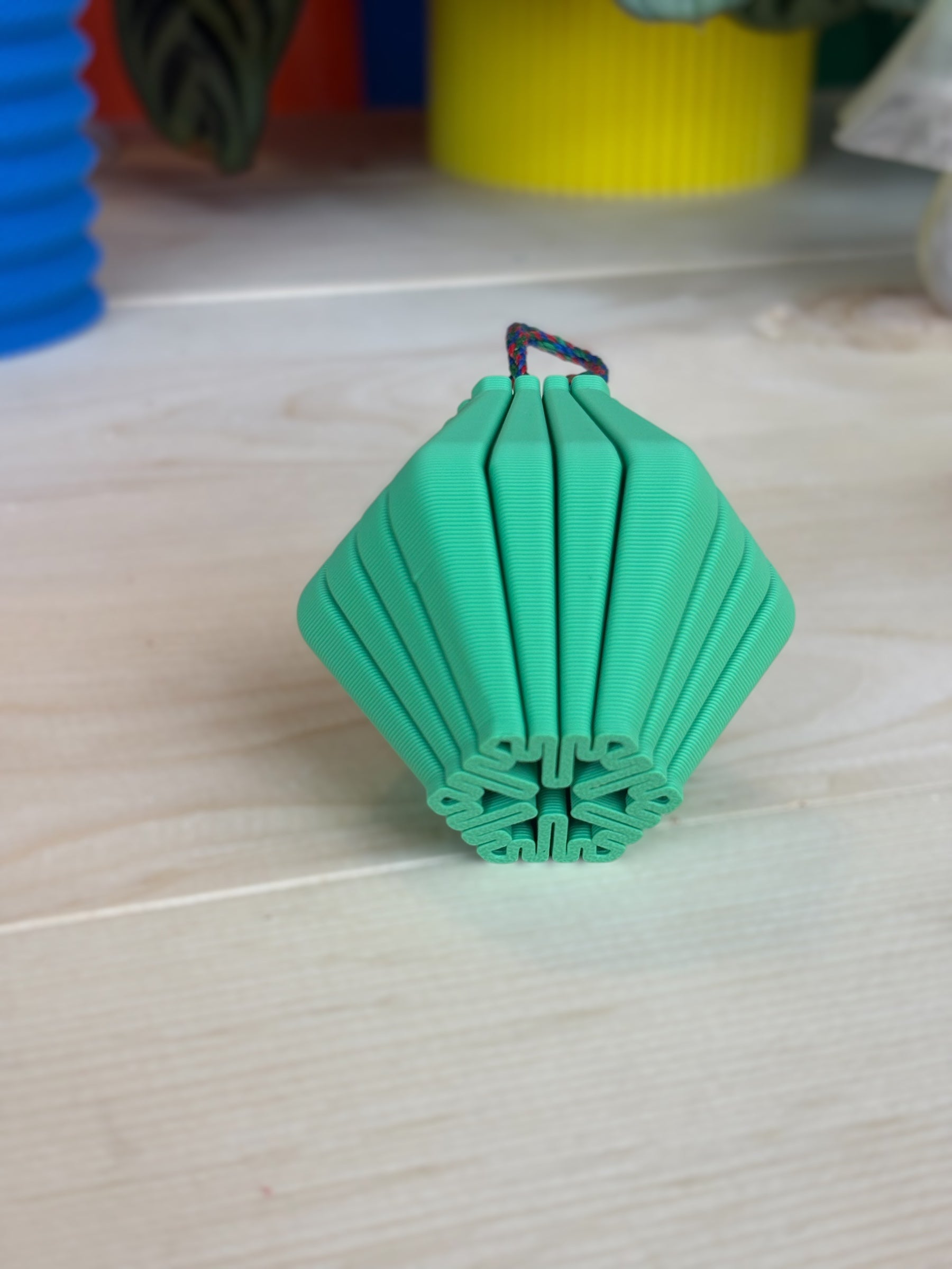 Sustainable Holiday Tree Ornament – 3D Print in Eco-Friendly PLA