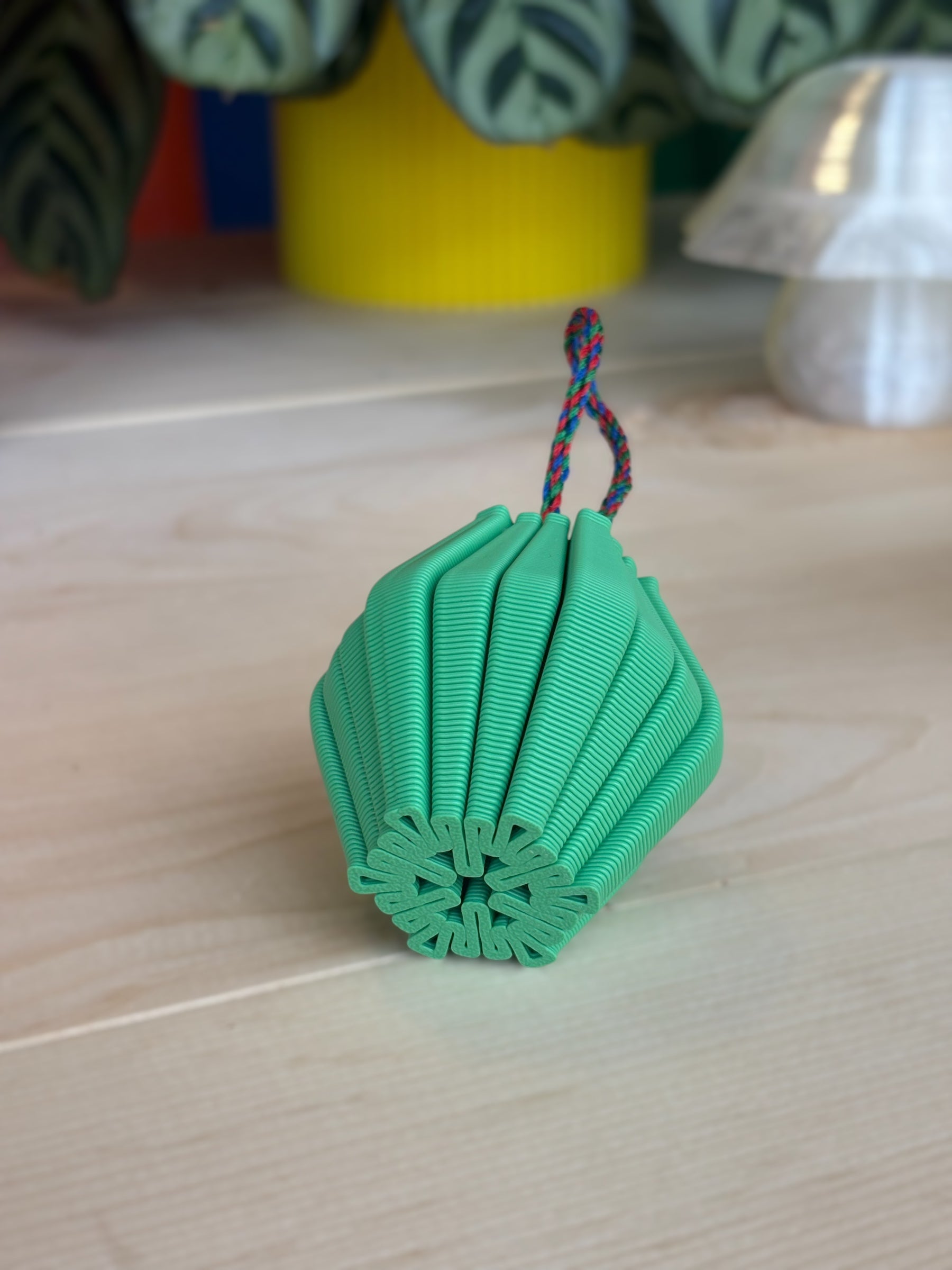 Sustainable Holiday Tree Ornament – 3D Print in Eco-Friendly PLA